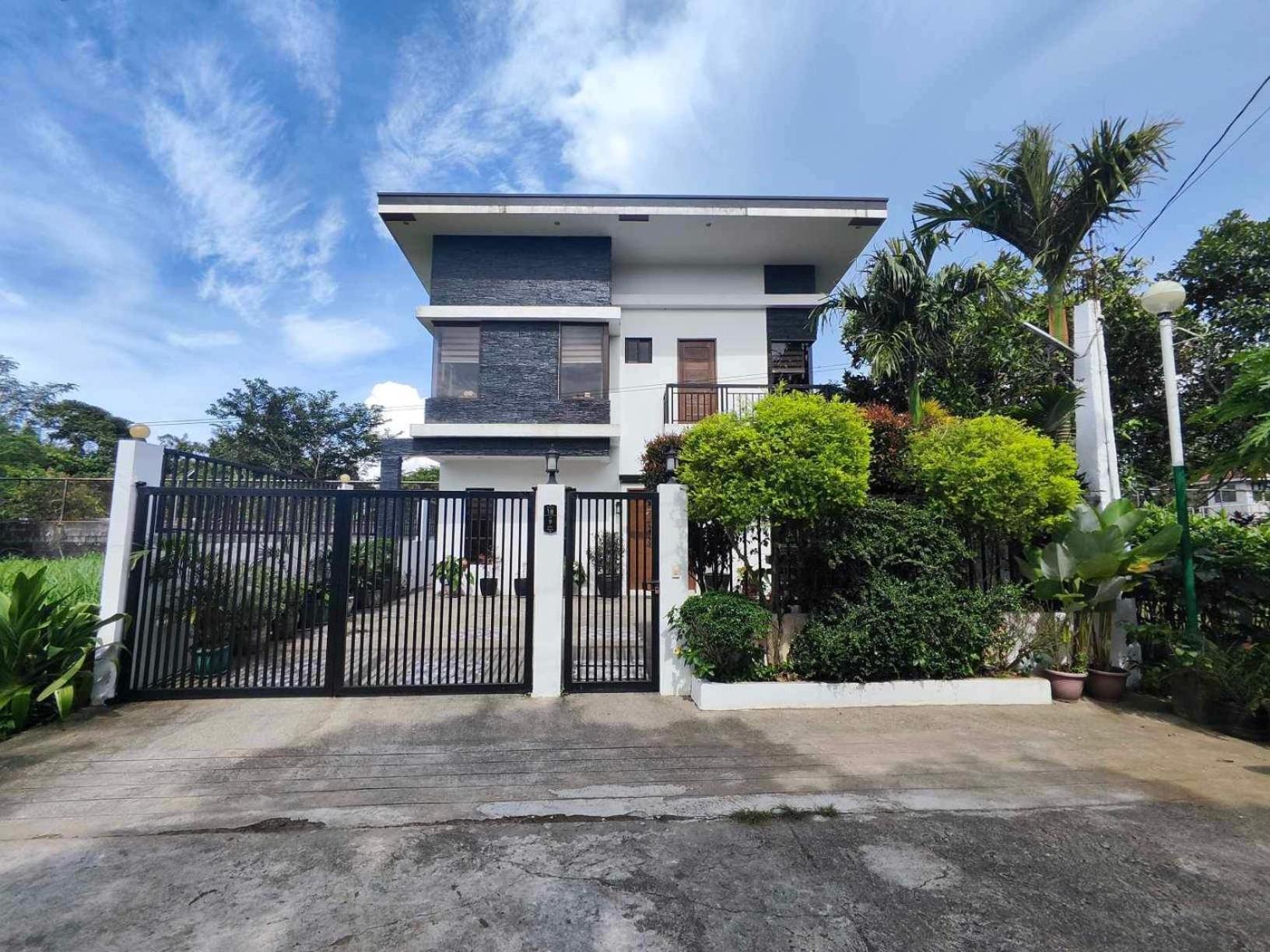 Bella Homes 6Br 4Bath Near Rotunda Tagaytay City Exterior photo