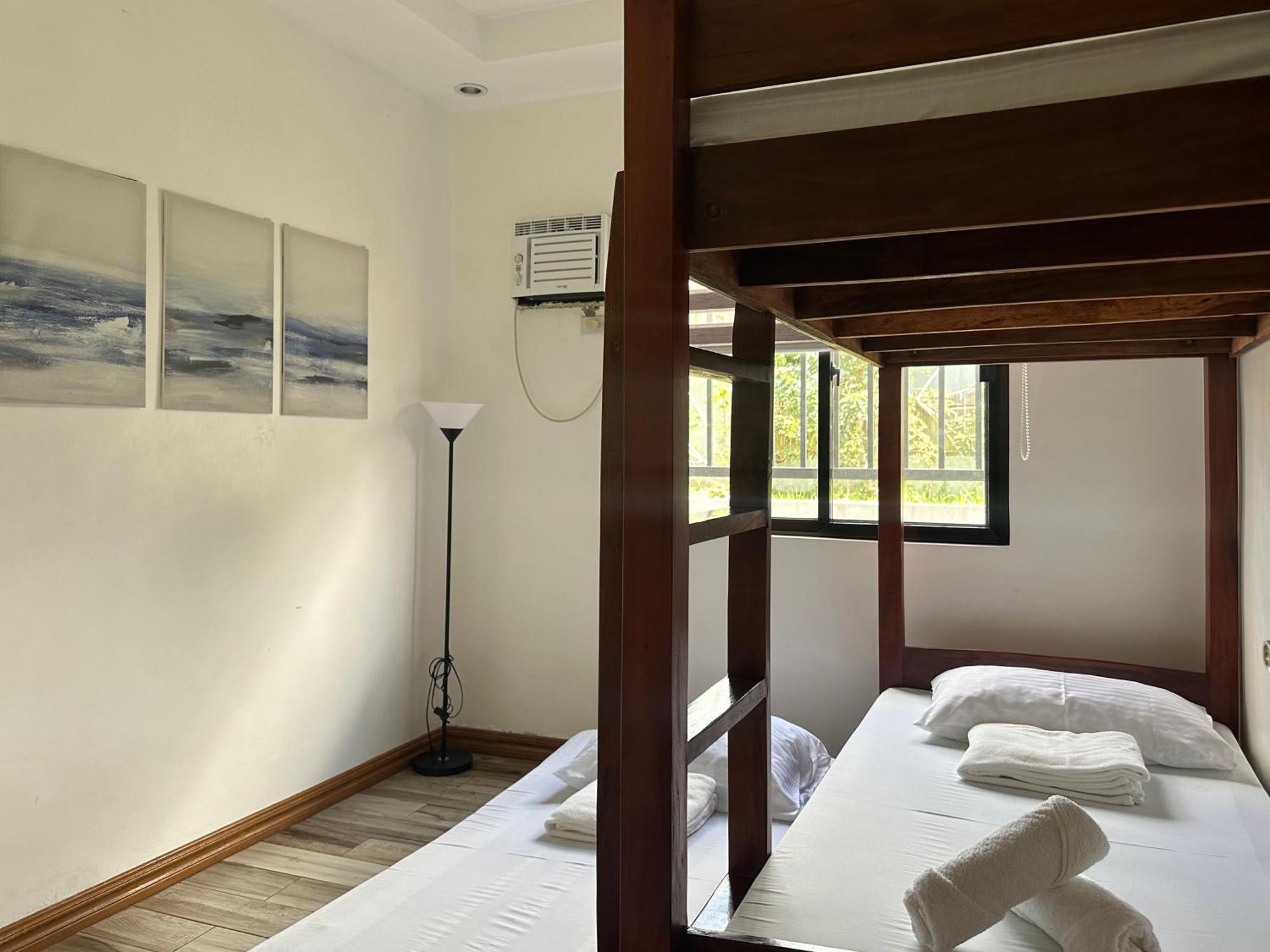 Bella Homes 6Br 4Bath Near Rotunda Tagaytay City Exterior photo