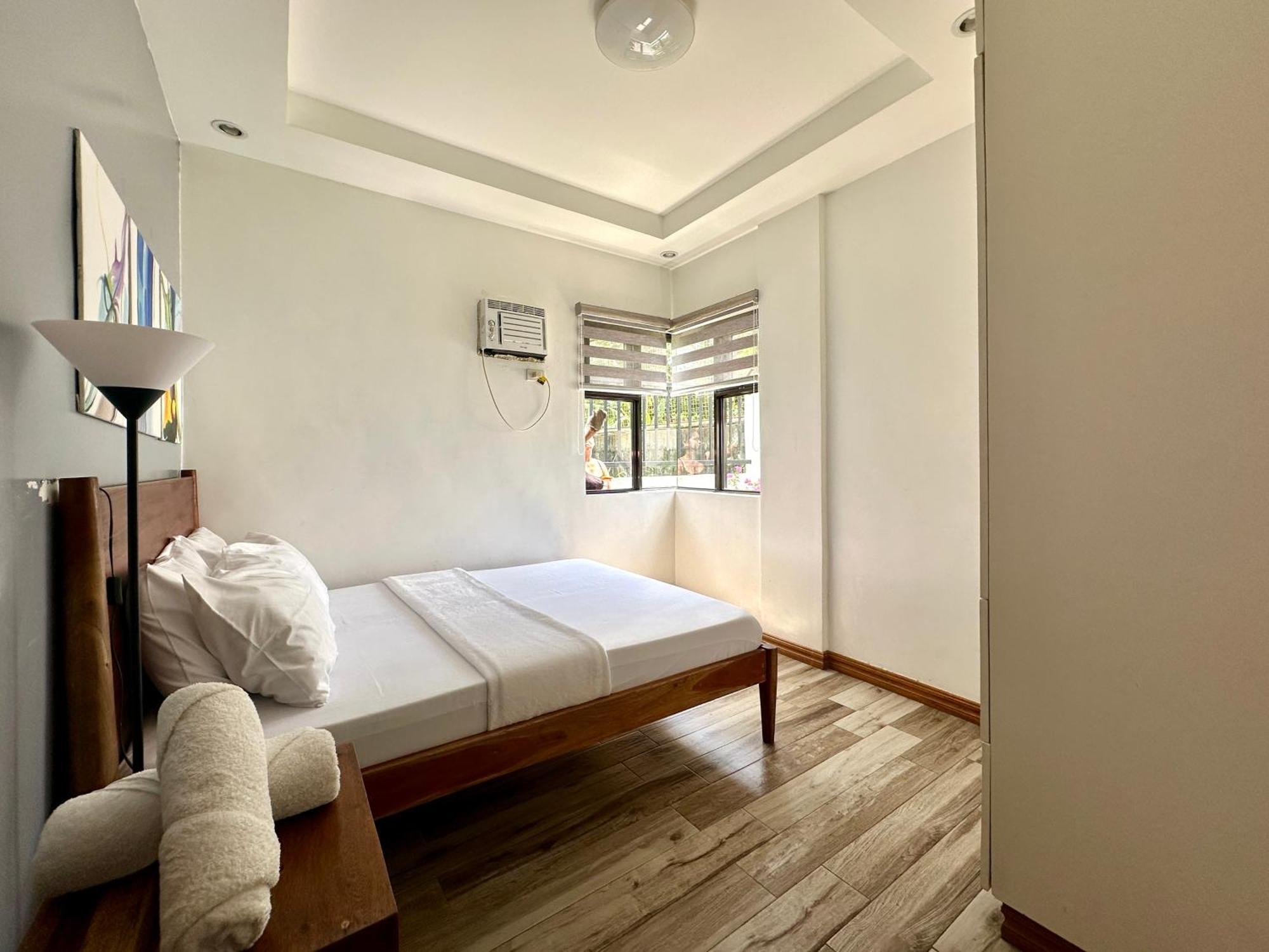 Bella Homes 6Br 4Bath Near Rotunda Tagaytay City Exterior photo